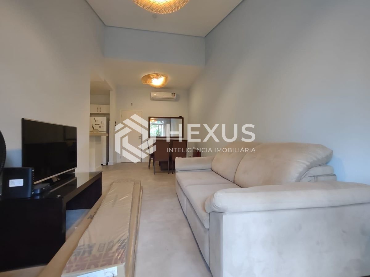 Foto 5 de Apartamento beira mar com varanda e lazer na Praia da Enseada, Guaruja