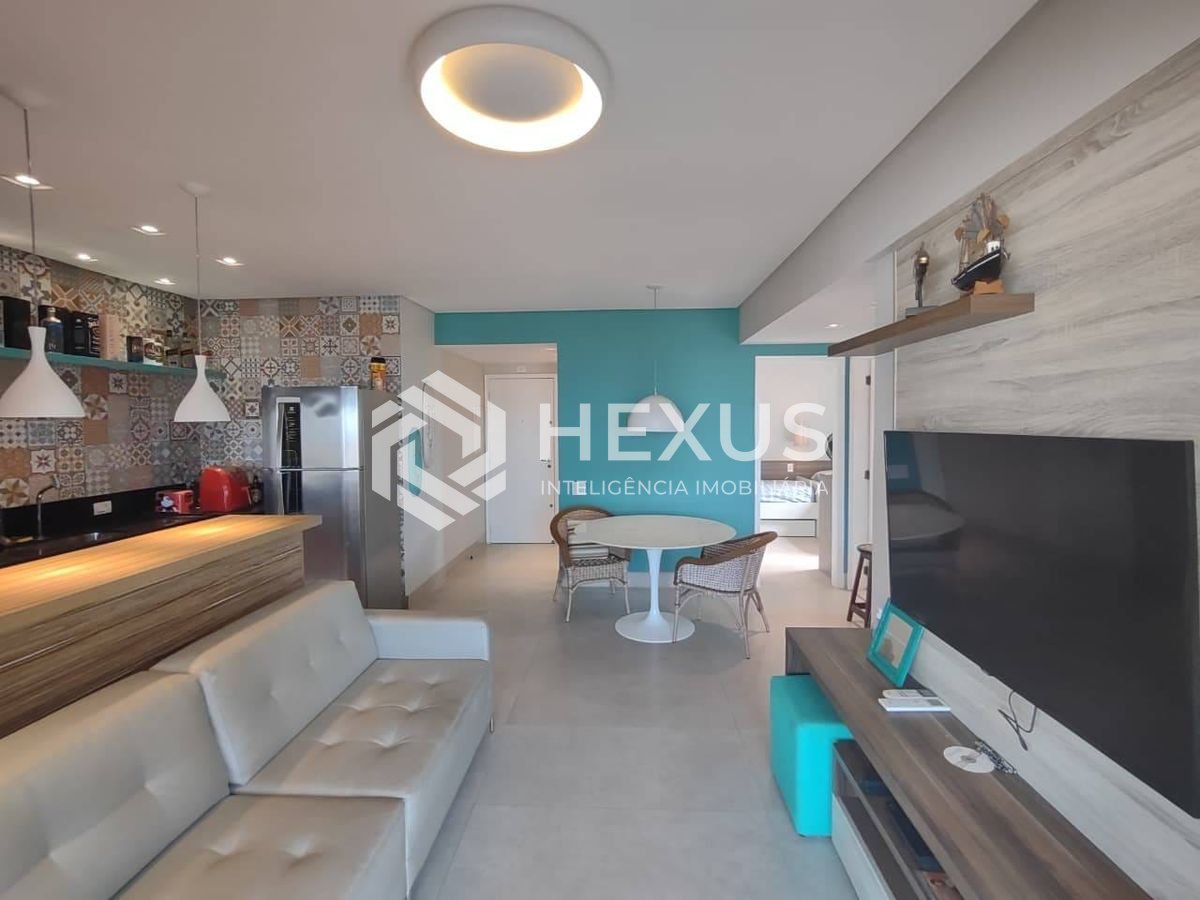Foto 4 de Apartamento reformado com varanda gourmet vista mar e lazer na Praia da Enseada, Guaruja