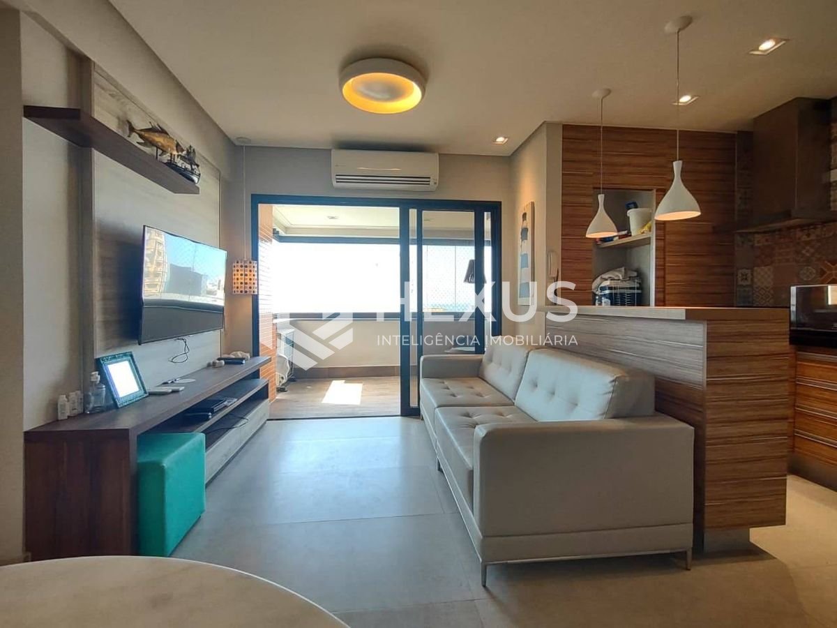 Foto 5 de Apartamento reformado com varanda gourmet vista mar e lazer na Praia da Enseada, Guaruja