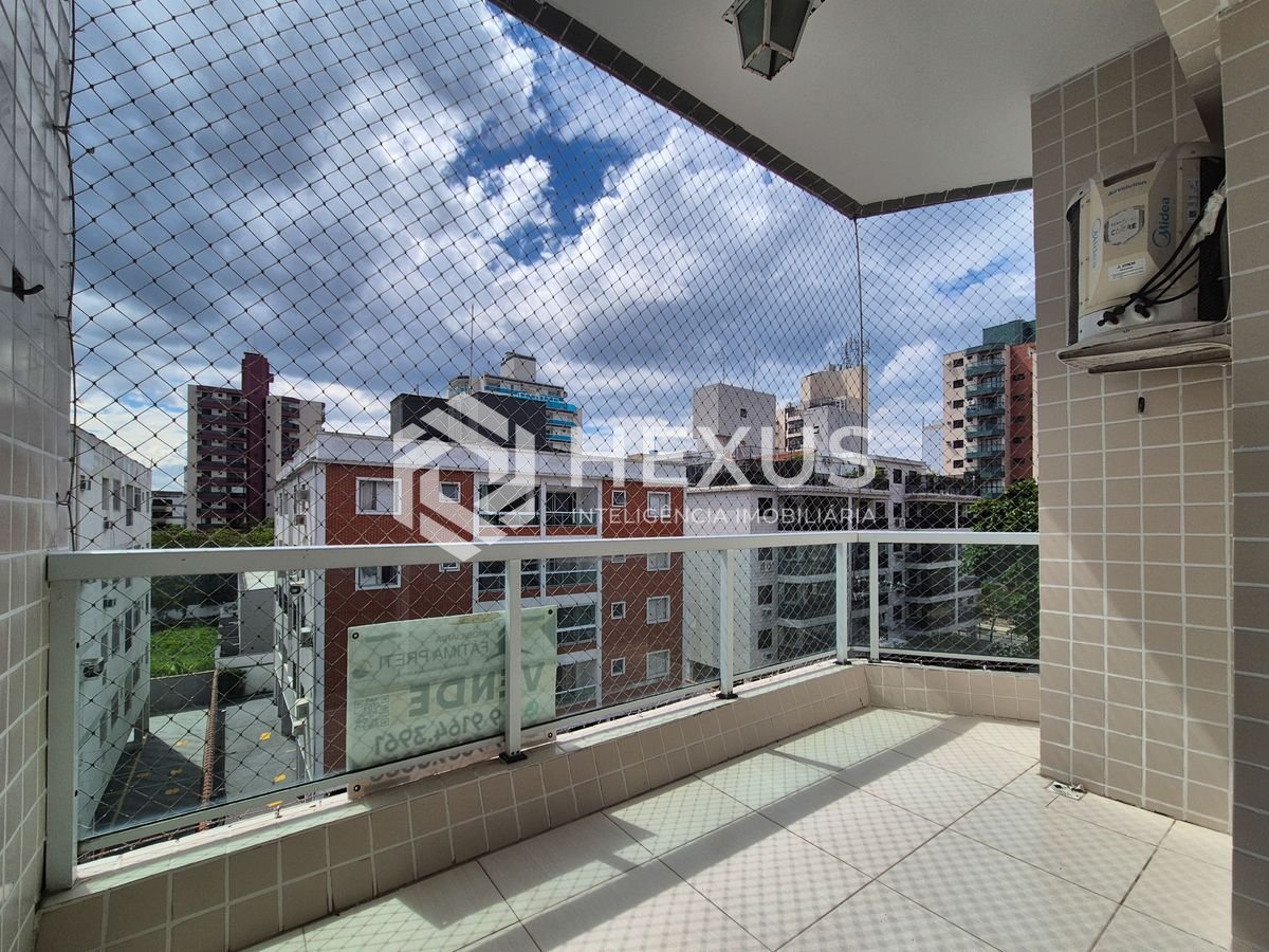 Foto 5 de Apartamento com varanda e vista livre a venda na praia das Asturias, Guaruja