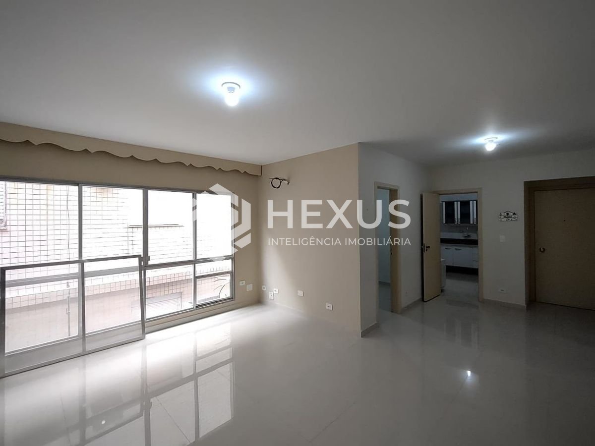 Foto 2 de Apartamento reformado na Praia da Enseada, Guaruja