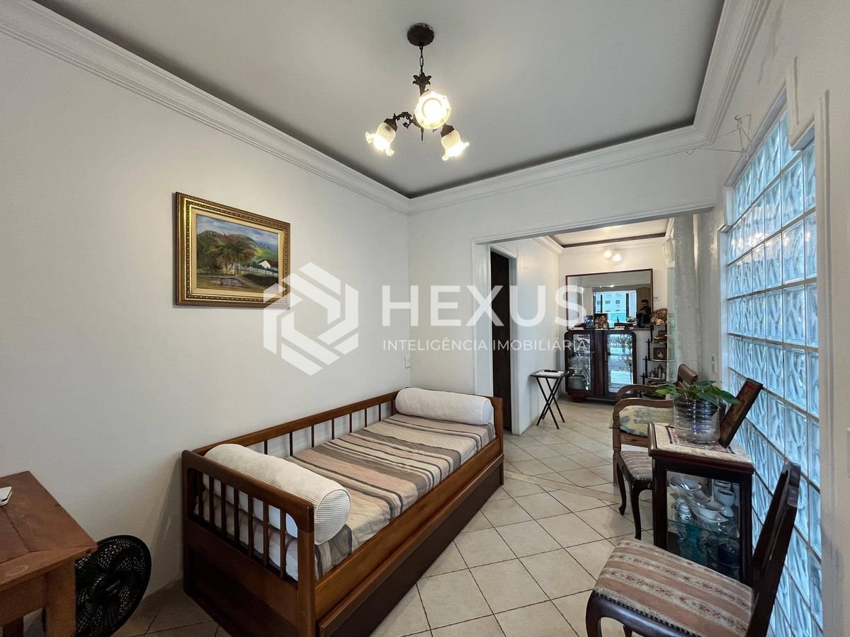 Foto 5 de Apartamento com varanda gourmet e lazer na Praia da Enseada, Guaruja