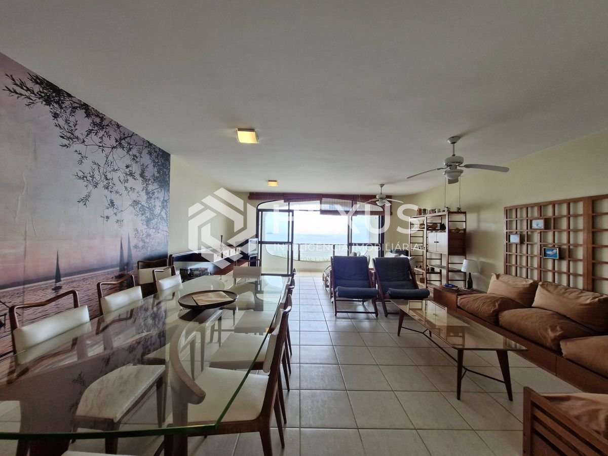 Foto 4 de Apartamento frente mar com varanda e vista mar na Praia das Asturias, Guaruja