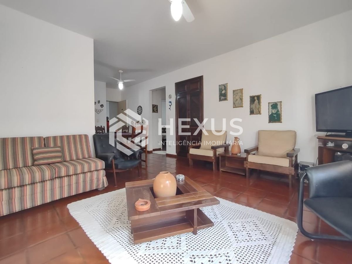 Foto 2 de Apartamento com varanda na Praia da Enseada, Guaruja