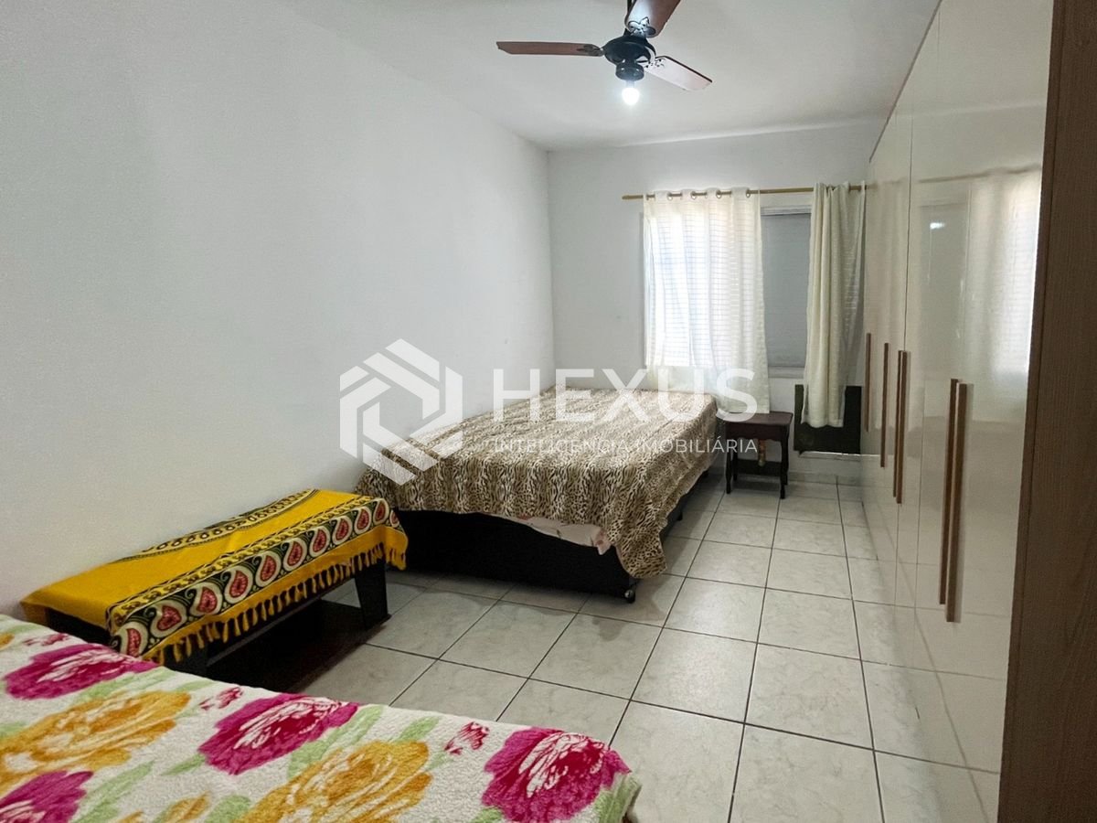 Foto 3 de Apartamento mobiliado na Praia da Enseada, Guaruja