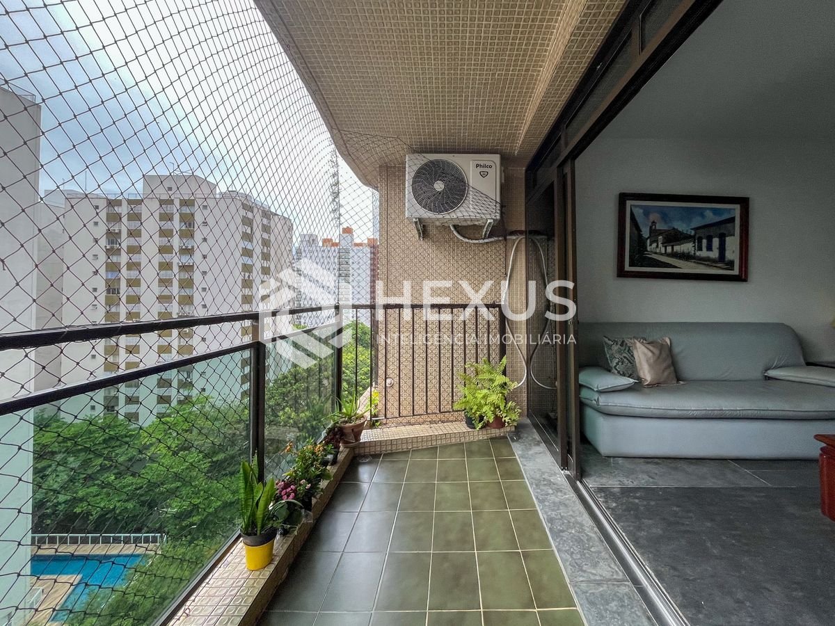 Foto 2 de Apartamento com varanda na Praia das Pitangueiras, Guaruja
