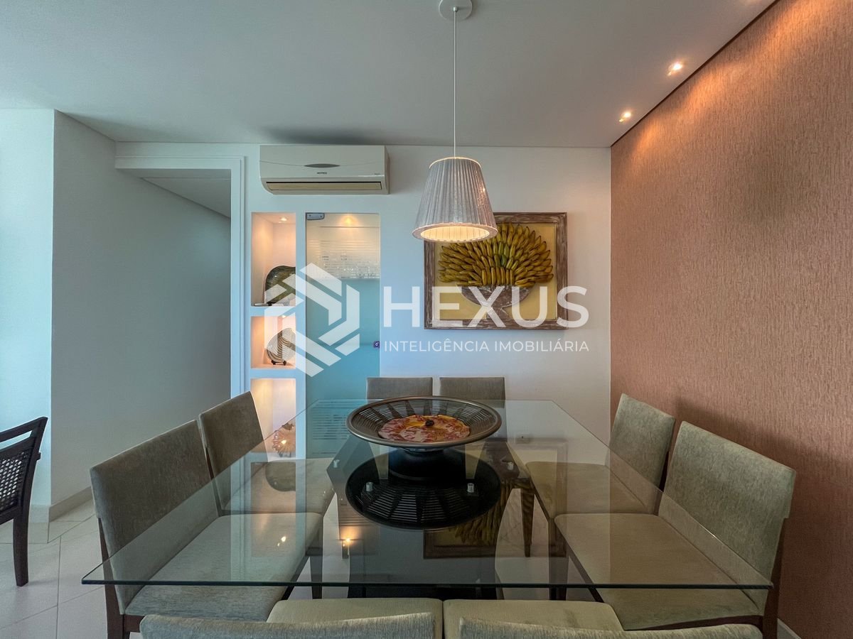 Foto 5 de Apartamento com varanda gourmet e lazer na região da Brunella na Praia da Enseada, Guaruja
