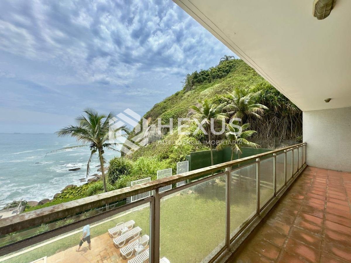Foto 3 de Apartamento com varanda vista mar e lazer na beira mar da Praia das Astúrias, Guarujá