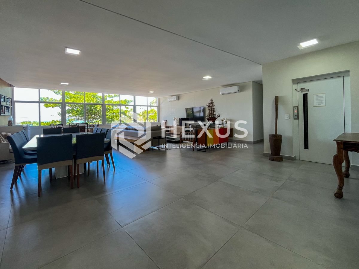 Foto 2 de Apartamento frente mar na Praia das Pitangueiras, Guaruja