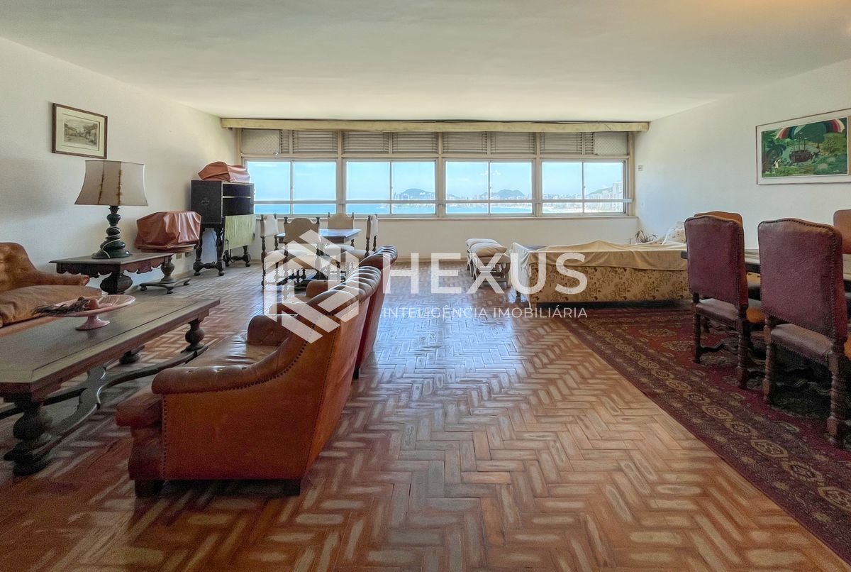 Foto 3 de Apartamento frente mar na Praia das Pitangueiras, Guaruja