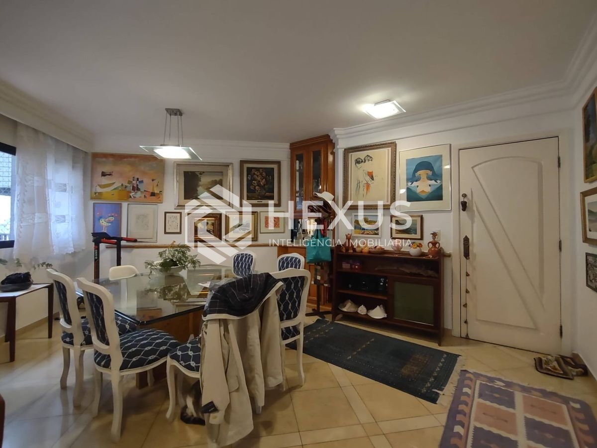 Foto 4 de Apartamento com varanda e lazer na Praia da Enseada, Guaruja
