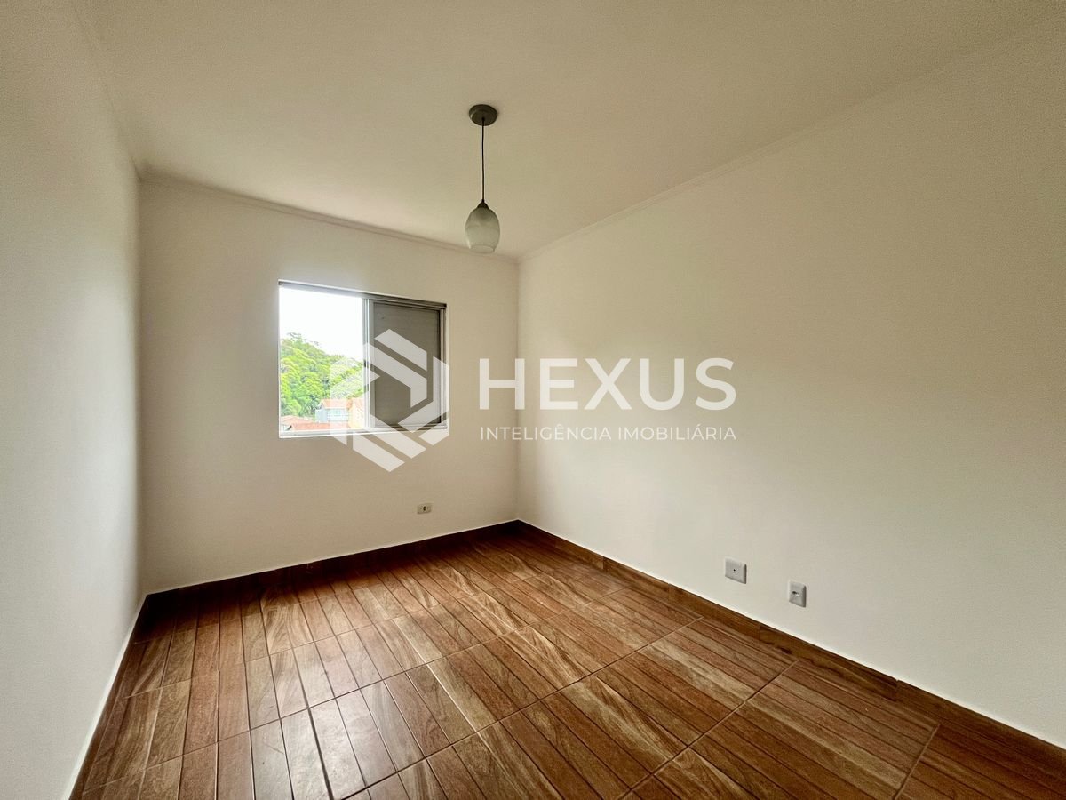 Foto 4 de Apartamento com varanda e vista livre a venda na Praia das Asturias, Guaruja
