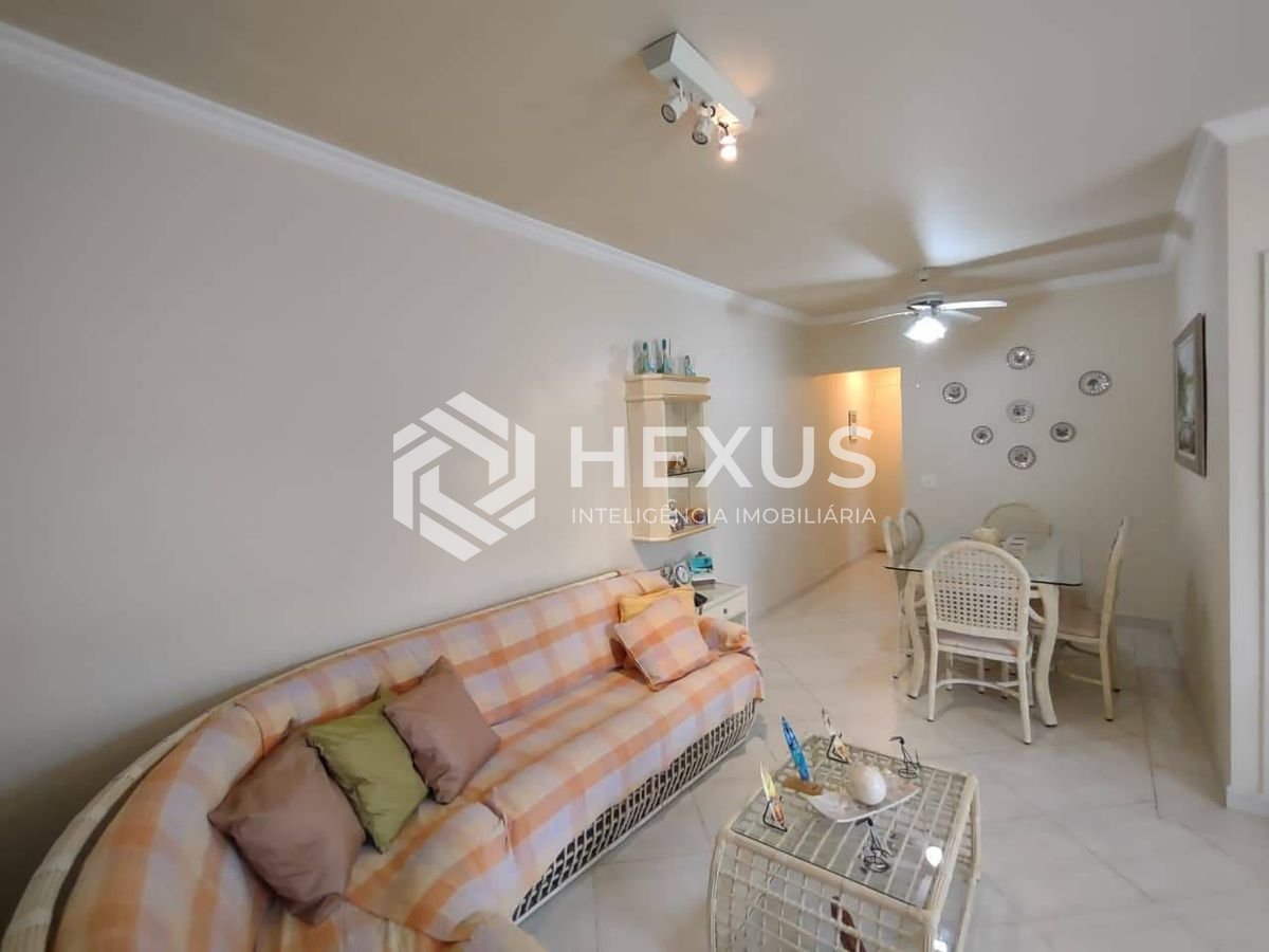 Foto 3 de Apartamento com varanda e lazer na Praia da Enseada, Guaruja