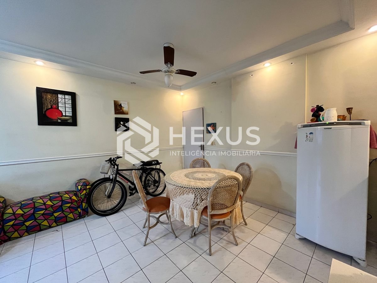 Foto 5 de Apartamento com varanda vista mar na região do Casa Grande da Praia da Enseada, Guarujá