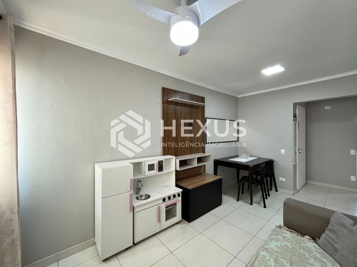 Foto 4 de Apartamento reformado e mobiliado na Praia das Asturias, Guaruja