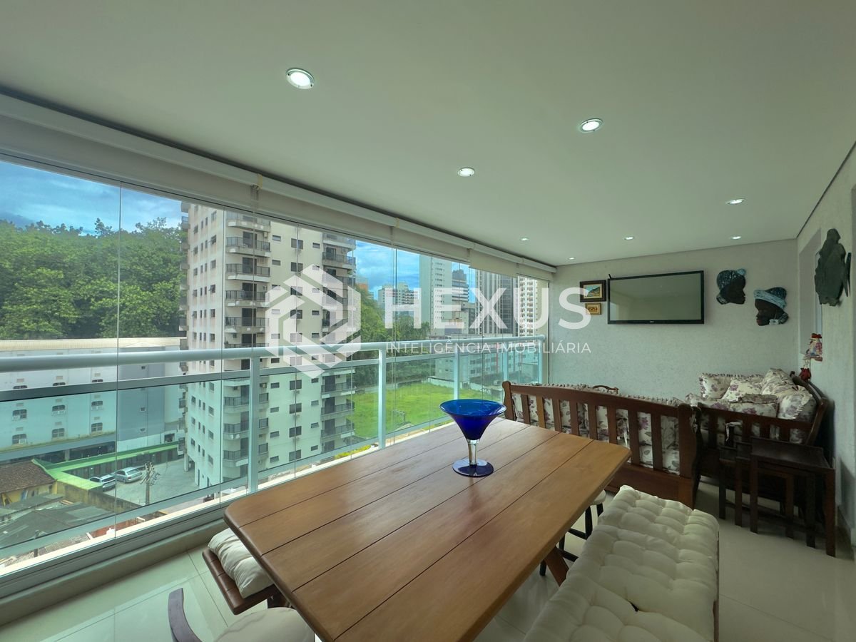 Foto 4 de Apartamento reformado com varanda gourmet e lazer em prédio novo a uma quadra da Praia das Asturias, Guaruja