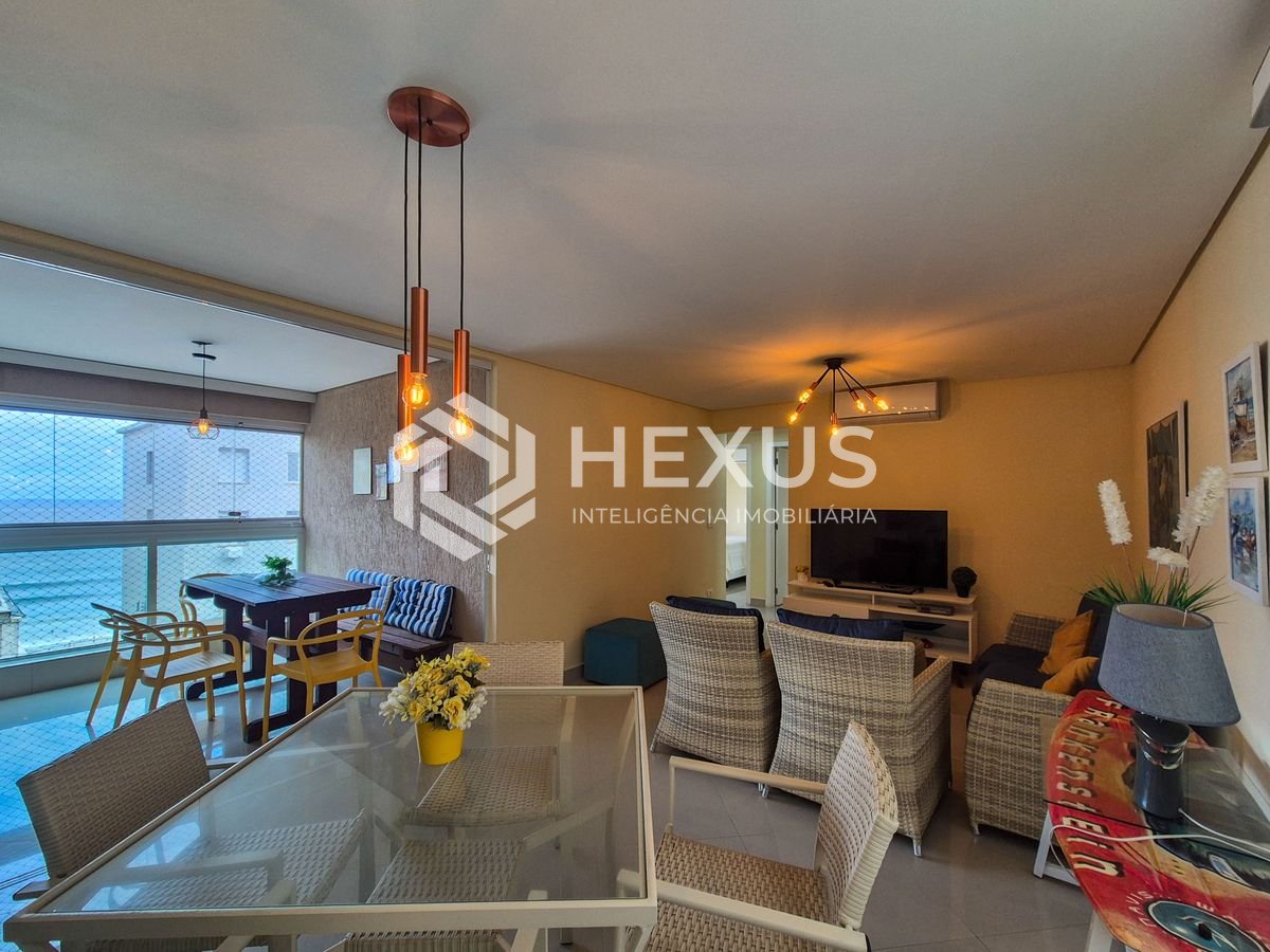 Foto 2 de Apartamento com varanda gourmet vista mar e lazer na beira mar da Praia das Pitangueiras, Guaruja