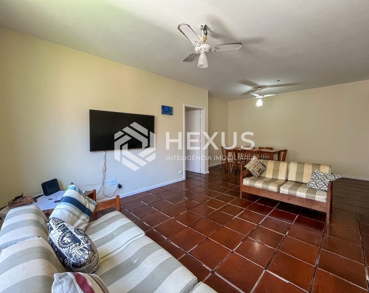 Foto 4 de Apartamento mobiliado a duas quadras da Praia das Pitangueiras, Guaruja