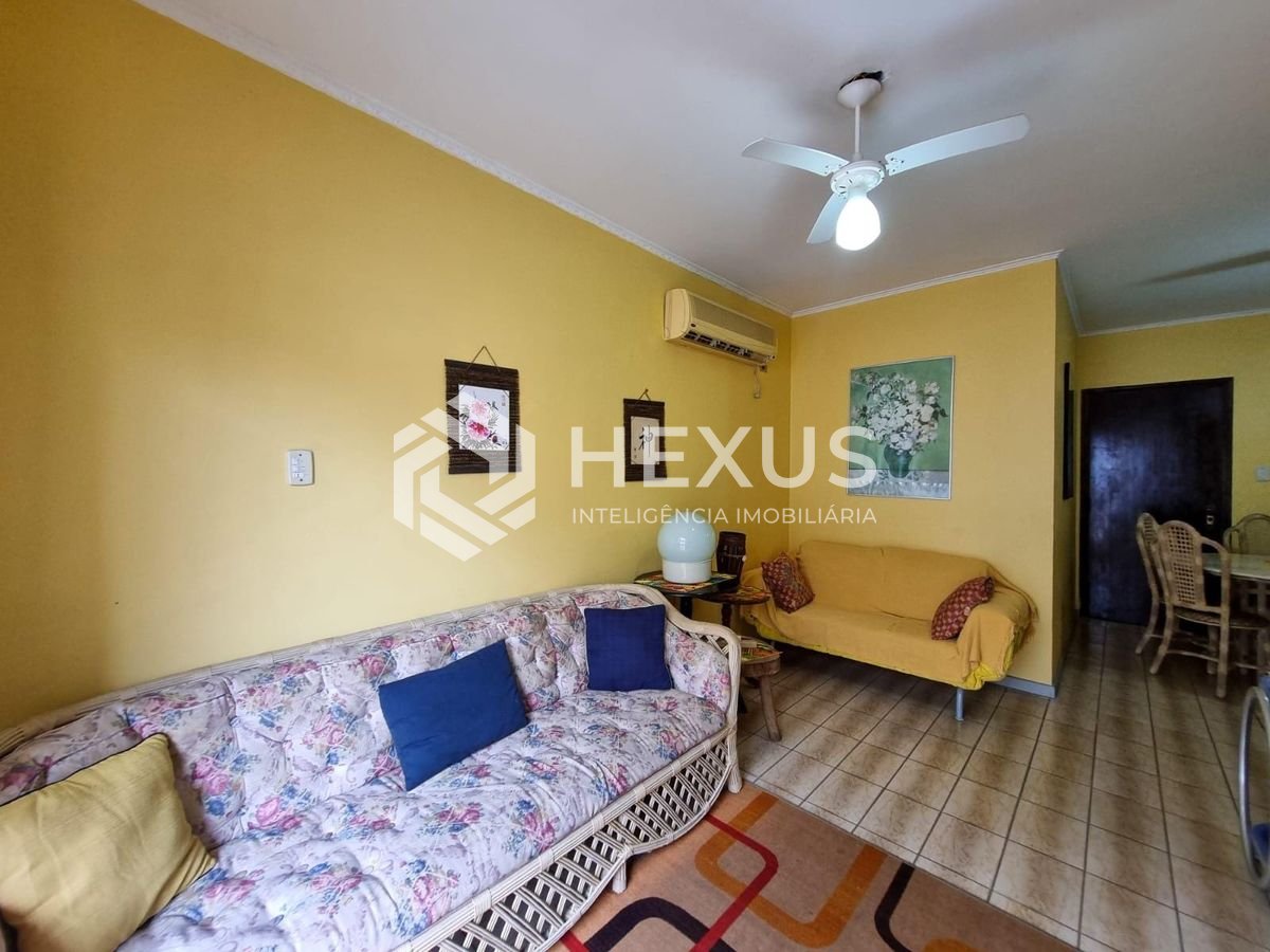 Foto 4 de Apartamento com varanda na Praia das Asturias, Guaruja