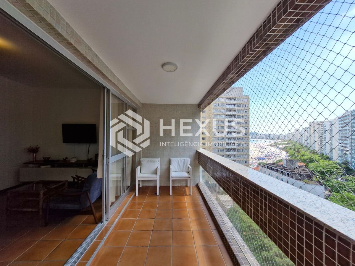 Apartamento em Pitangueiras — foto 1