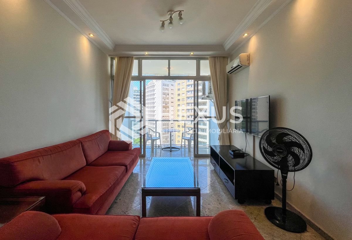 Foto 3 de Apartamento frente mar com varanda vista mar na Praia das Pitangueiras, Guaruja