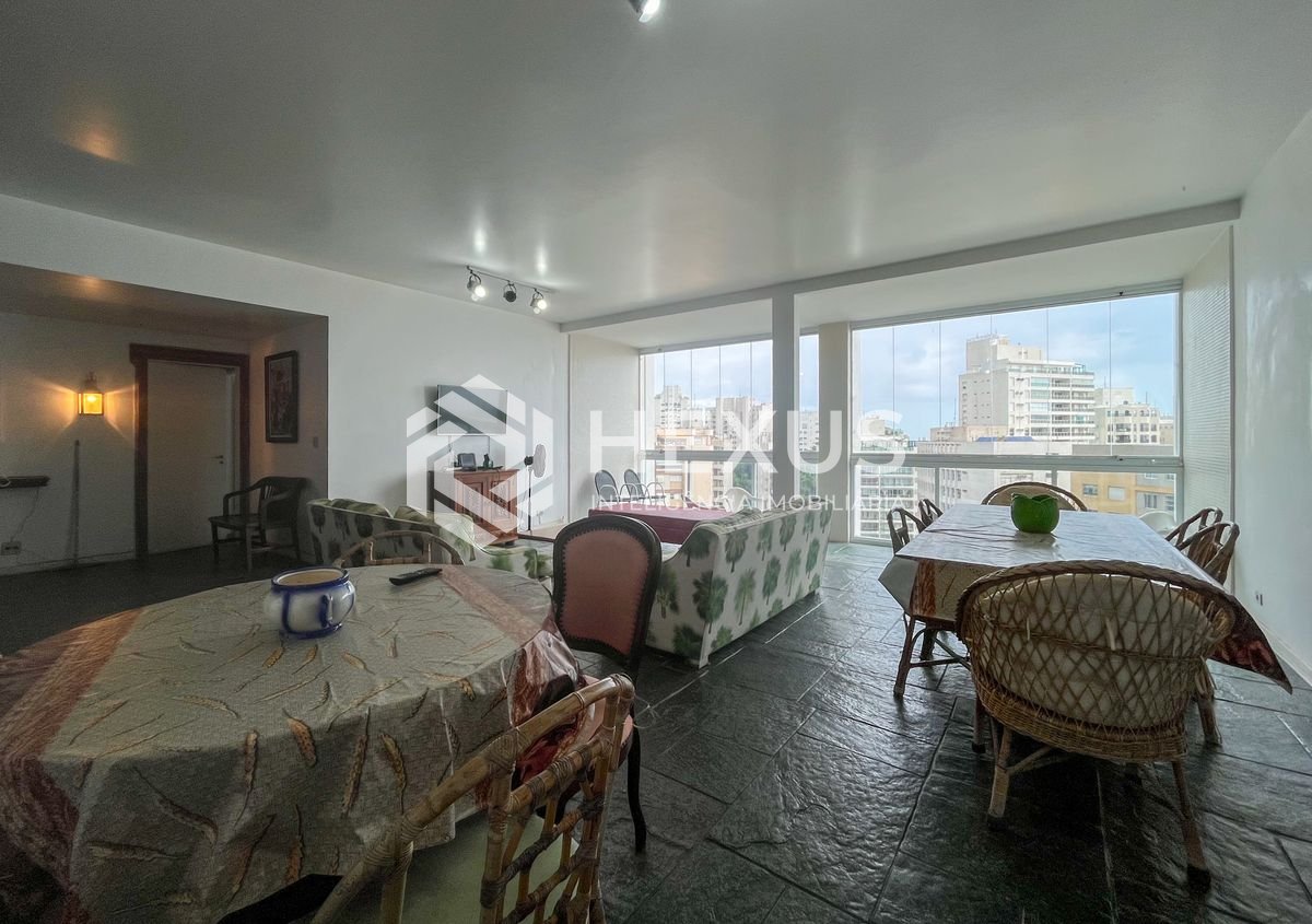 Foto 2 de Apartamento duplo frente mar na Praia das Pitangueiras, Guaruja