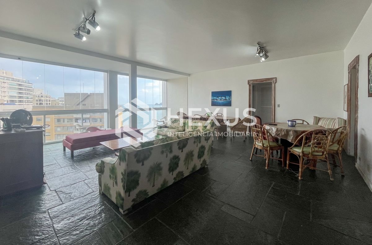 Foto 3 de Apartamento duplo frente mar na Praia das Pitangueiras, Guaruja