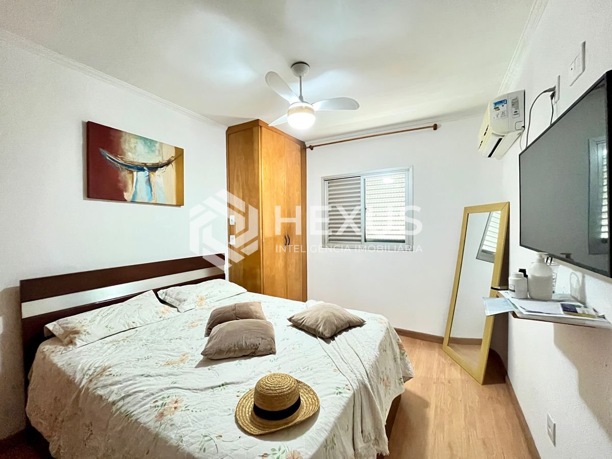 Foto 5 de Apartamento com varanda e lazer na Praia das Asturias, Guaruja