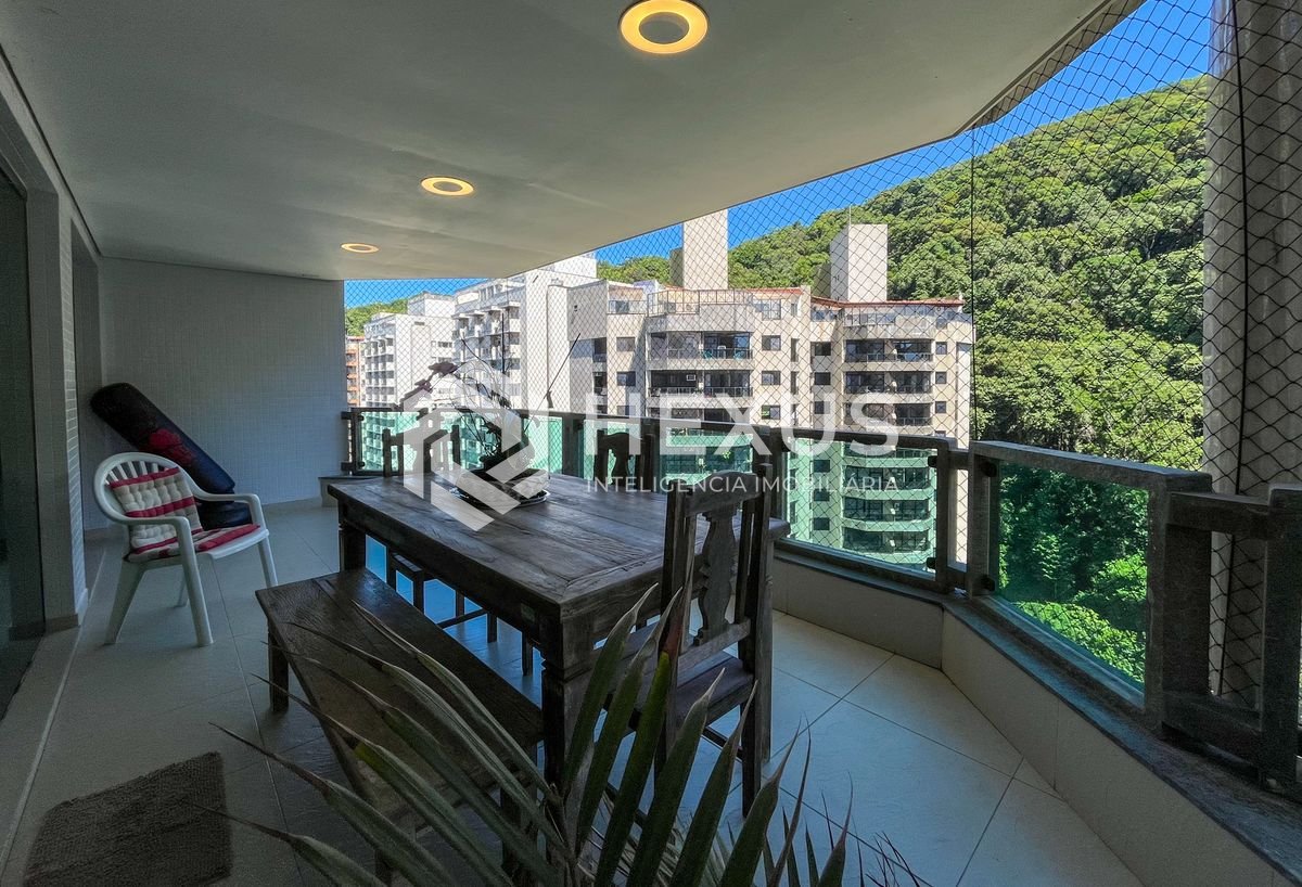 Apartamento em Pitangueiras — foto 1