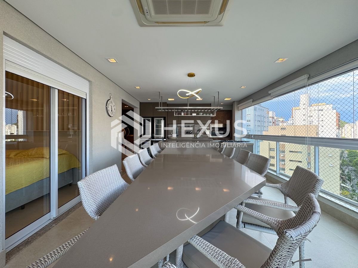 Apartamento em Pitangueiras — foto 1