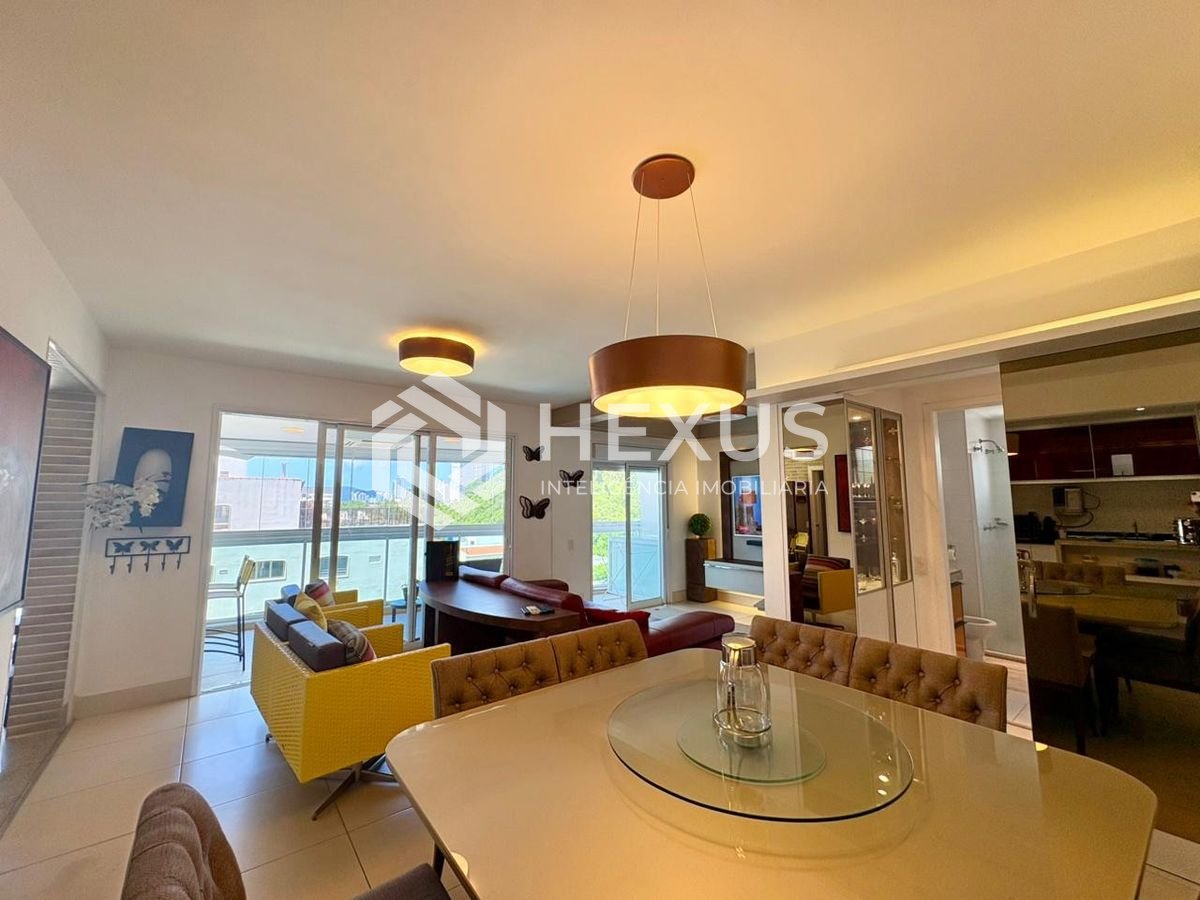Foto 3 de Apartamento com varanda gourmet e lazer de clube na Praia da Enseada, Guaruja