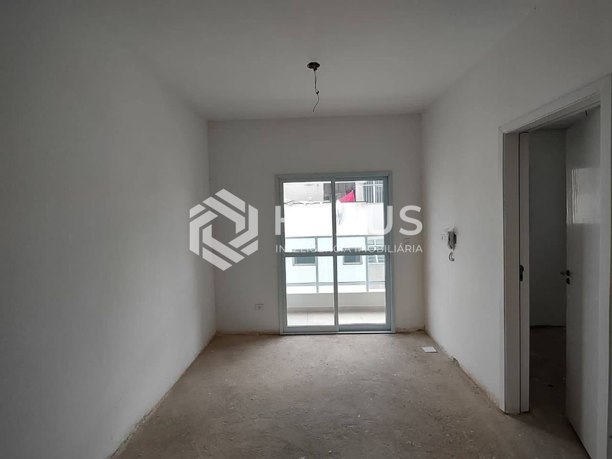 Foto 2 de Apartamento com varanda e lazer na Praia da Enseada, Guaruja