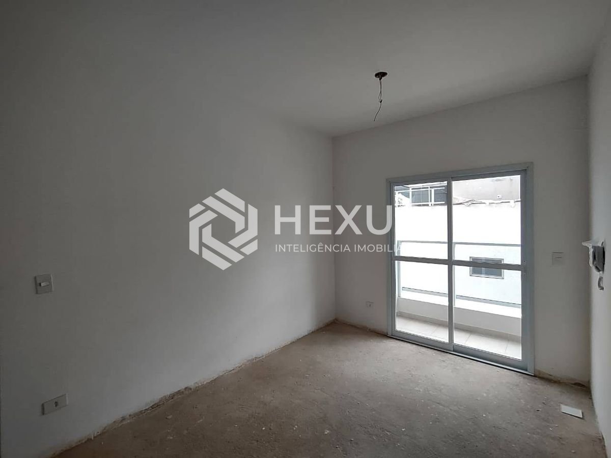 Foto 3 de Apartamento com varanda e lazer na Praia da Enseada, Guaruja