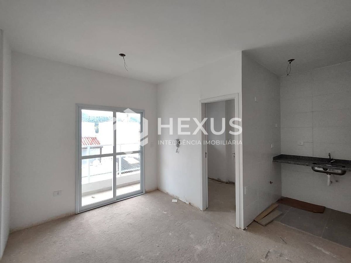 Foto 3 de Apartamento com varanda e lazer na Praia da Enseada, Guaruja