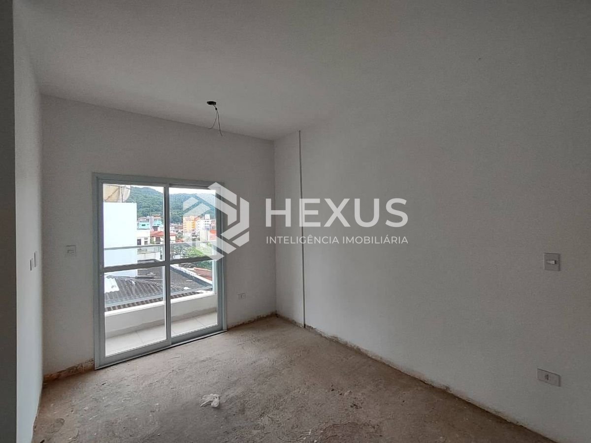 Foto 3 de Apartamento com varanda e lazer na Praia da Enseada, Guaruja