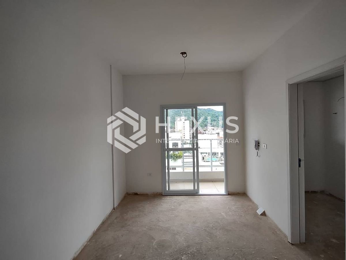 Foto 3 de Apartamento com varanda e lazer na Praia da Enseada, Guaruja