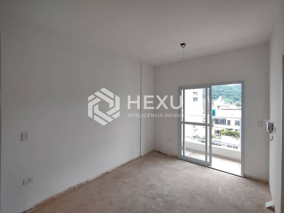 Foto 5 de Apartamento com varanda e lazer na Praia da Enseada, Guaruja