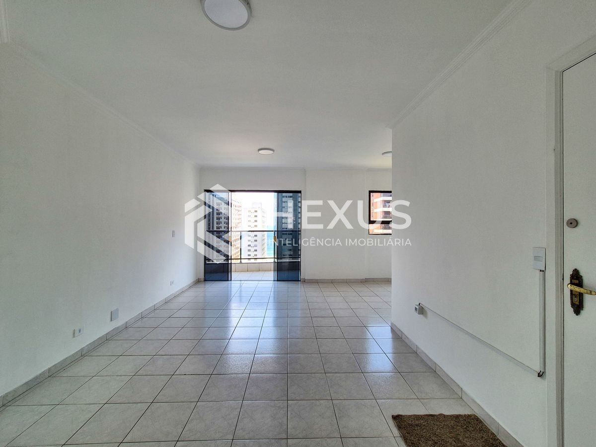 Foto 3 de Apartamento com varanda vista mar e lazer na Praia das Asturias, Guaruja