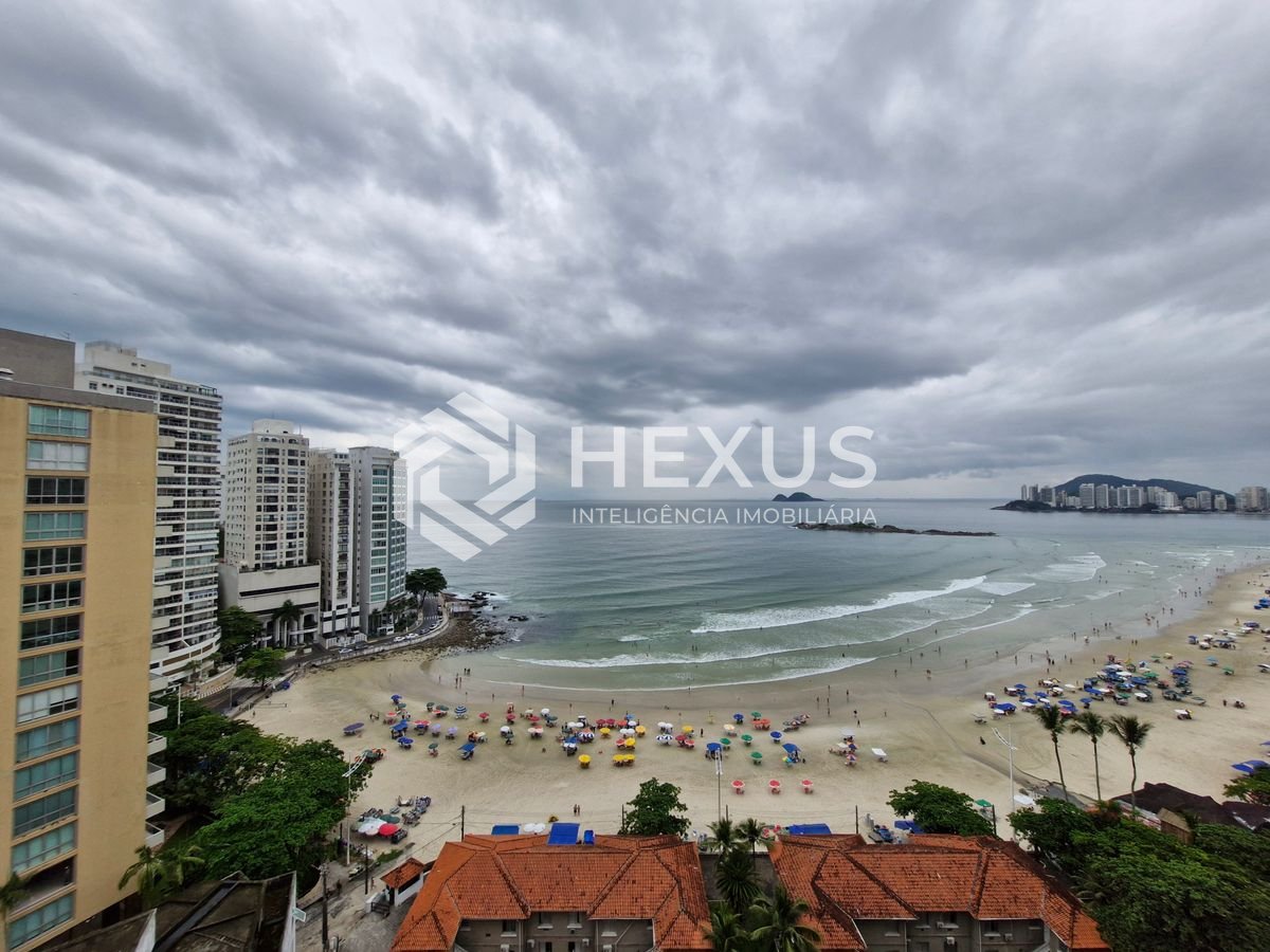 Foto 3 de Apartamento reformado frente mar na Praia das Pitangueiras, Guaruja
