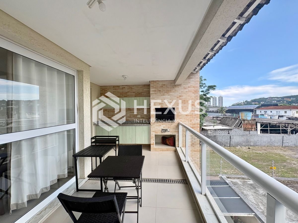Apartamento na Enseada — foto 1