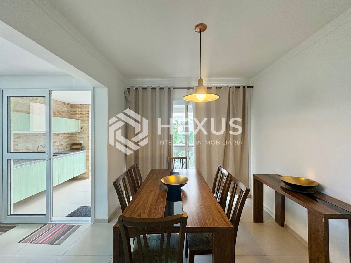 Foto 3 de Apartamento com varanda gourmet e lazer na Praia da Enseada, Guaruja