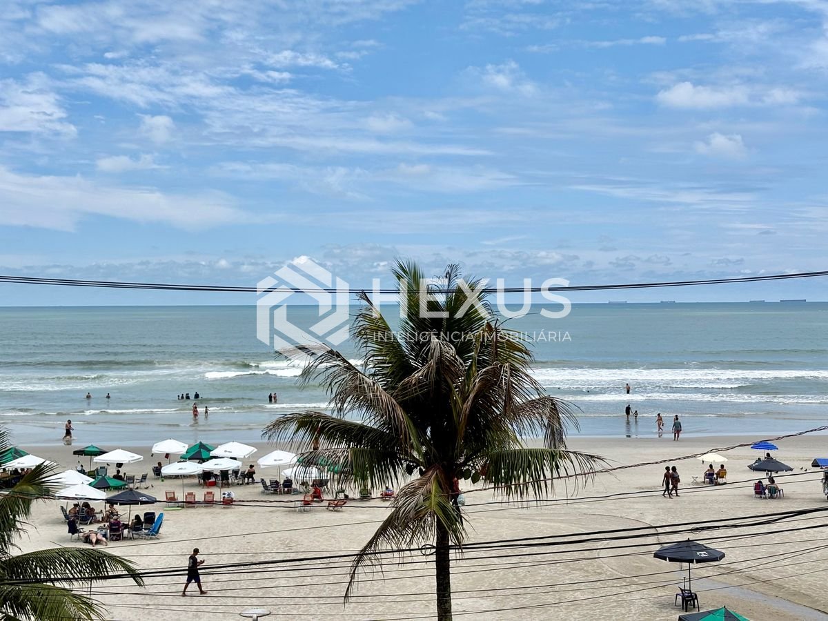 Foto 4 de Apartamento reformado com varanda vista mar e lazer na Praia das Asturias, Guaruja