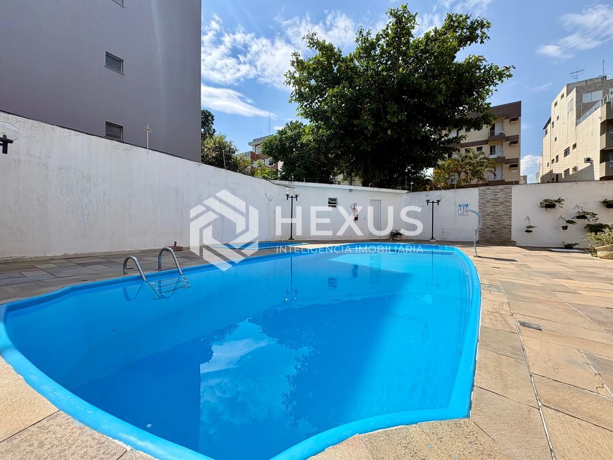 Foto 2 de Apartamento com varanda e lazer na Praia da Enseada, Guaruja