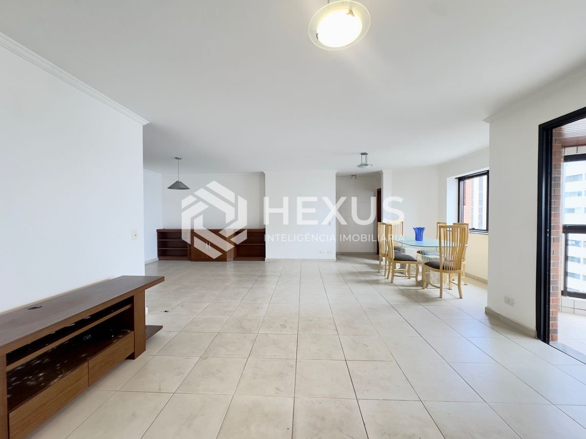 Foto 4 de Apartamento com varanda vista mar e lazer na Praia das Asturias, Guaruja