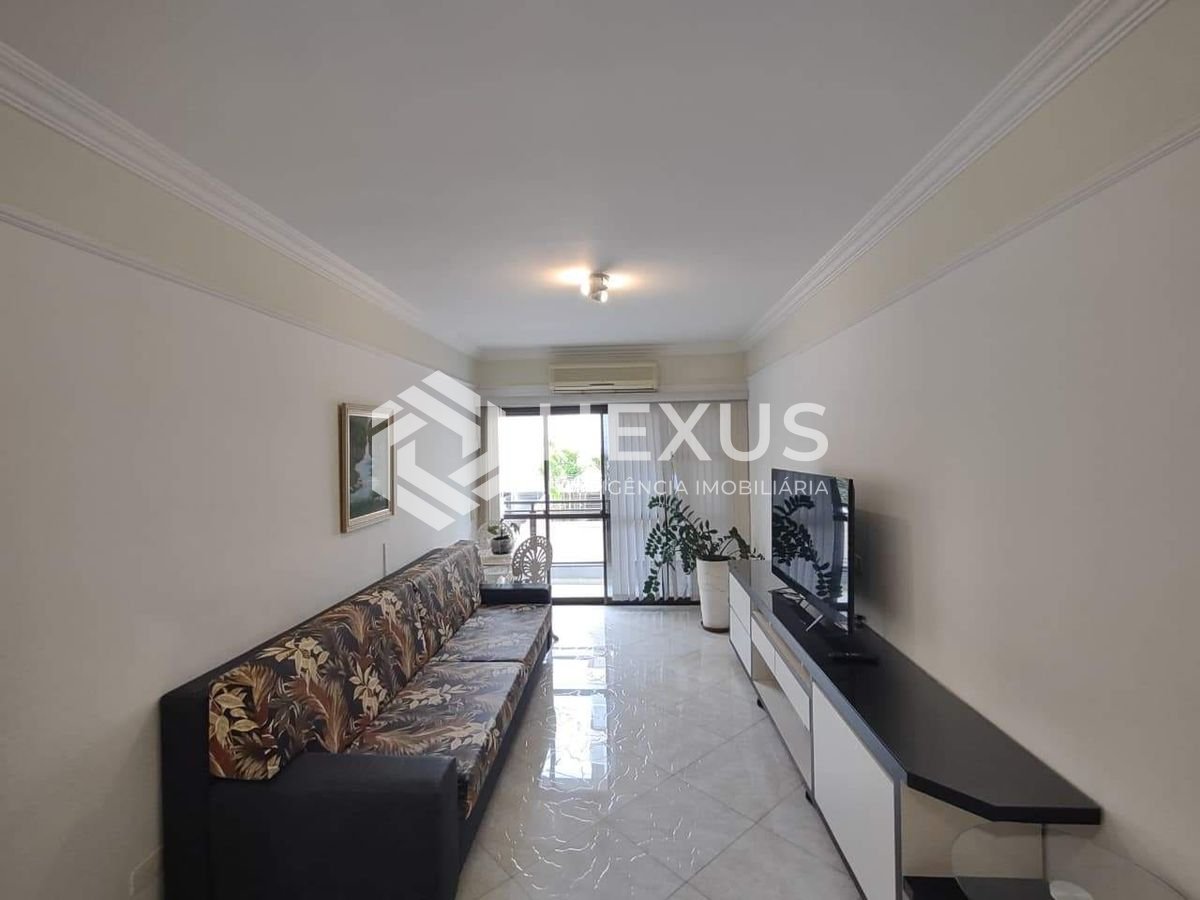 Foto 2 de Apartamento com varanda e lazer na Praia da Enseada, Guaruja