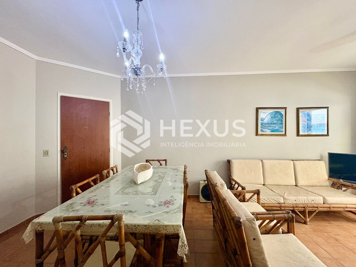 Foto 4 de Apartamento com varanda na Praia da Enseada, Guaruja