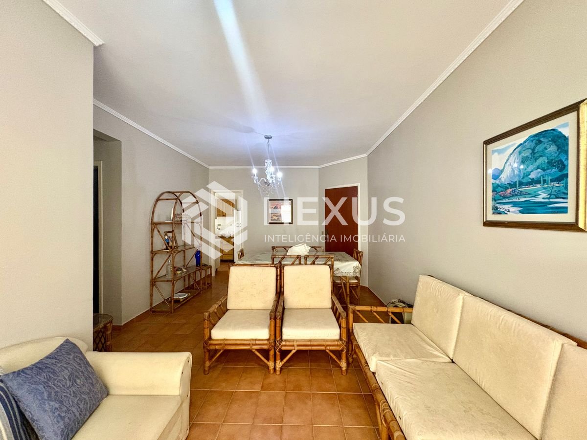 Foto 5 de Apartamento com varanda na Praia da Enseada, Guaruja