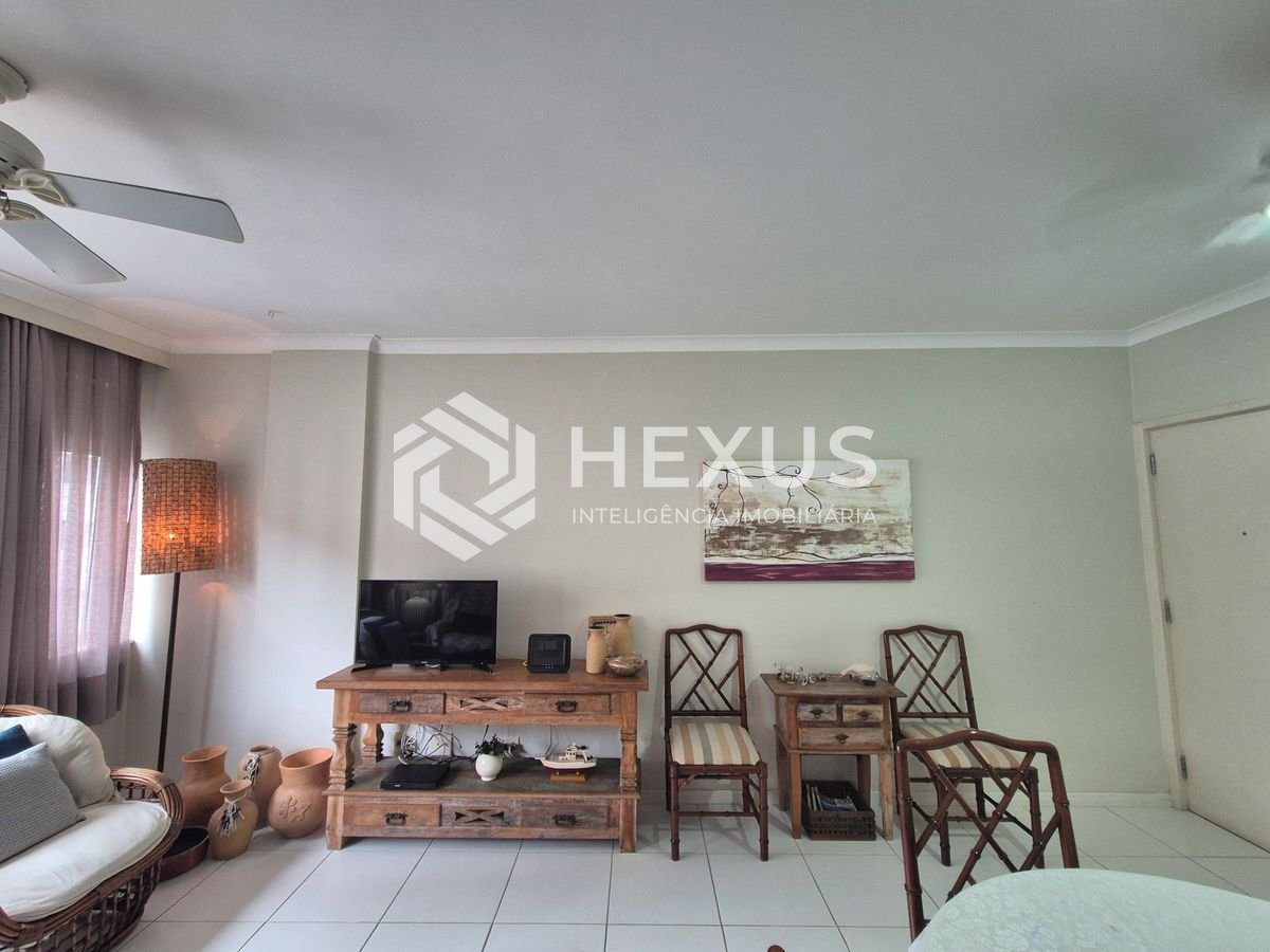 Foto 4 de Apartamento reformado na Praia das Pitangueiras, Guaruja