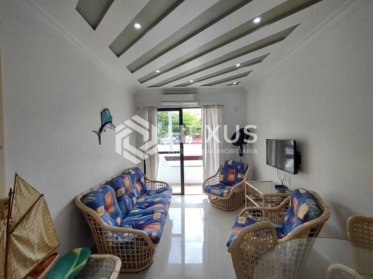Foto 2 de Apartamento com varanda e lazer na Praia da Enseada, Guaruja