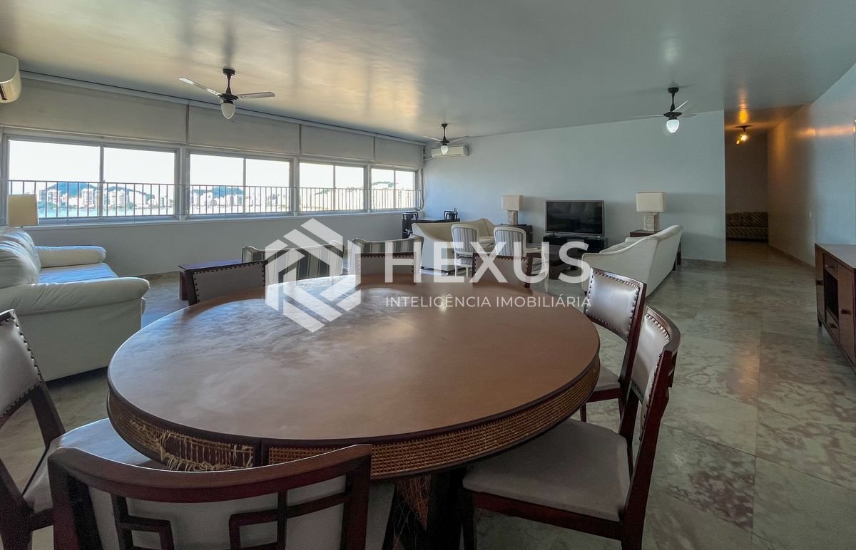 Foto 4 de Apartamento frente mar na Praia das Pitangueiras, Guaruja